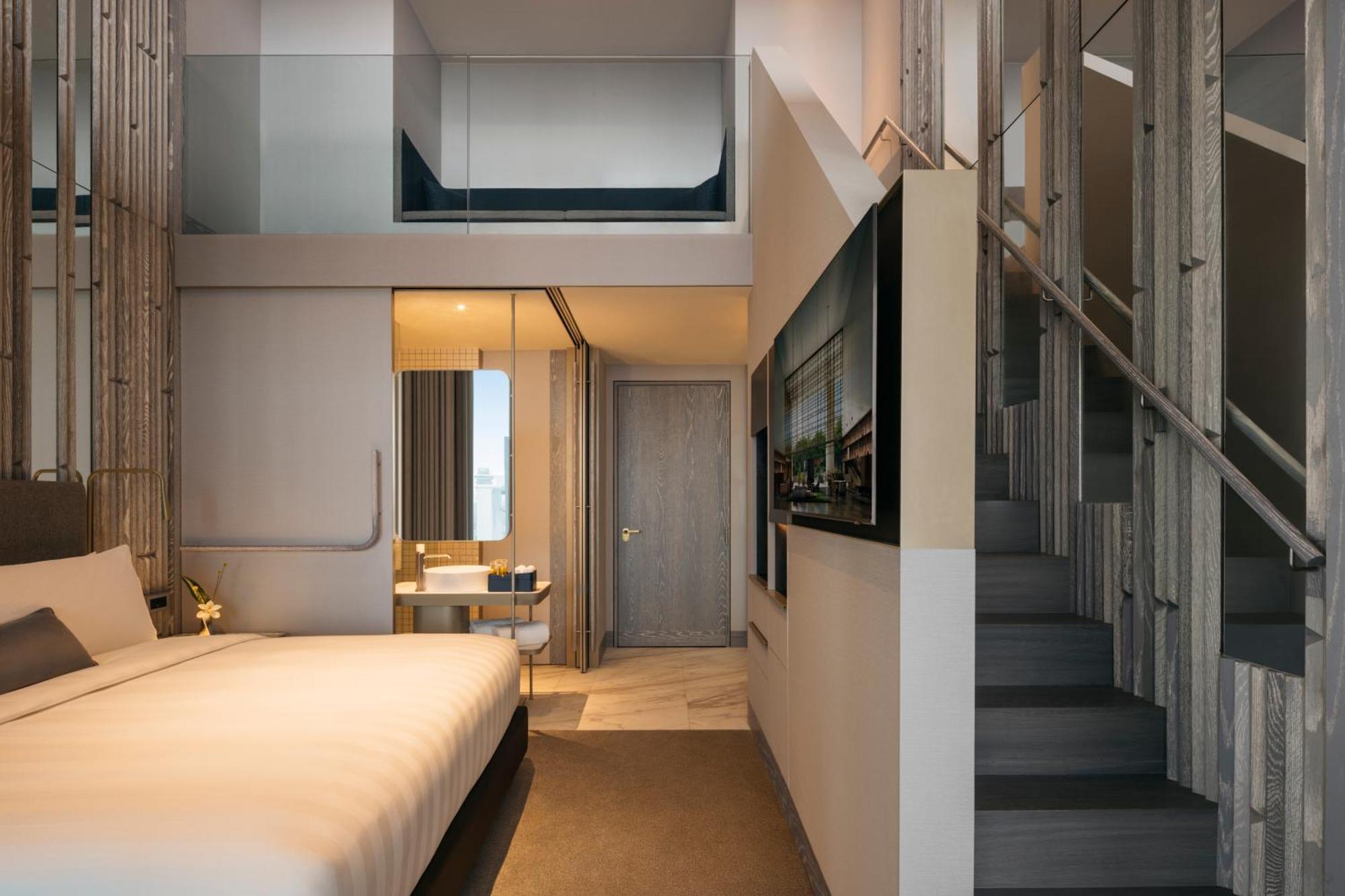 Premier Loft